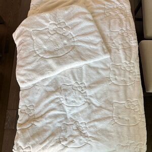 Pottery Barn Kids Hello Kitty Magical Faux-Fur Quilt & Sham - Perfect Condition